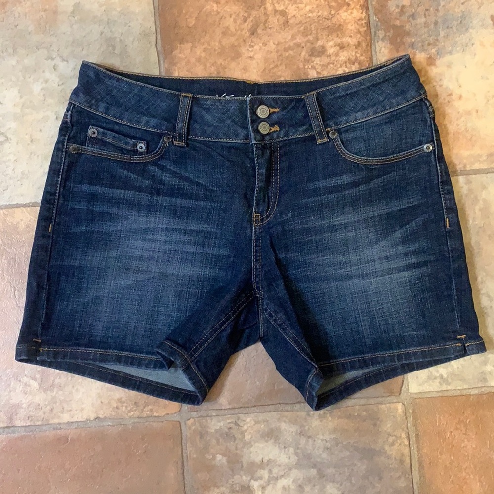 Victoria’s Secret London jean hipster size 6 denim shorts